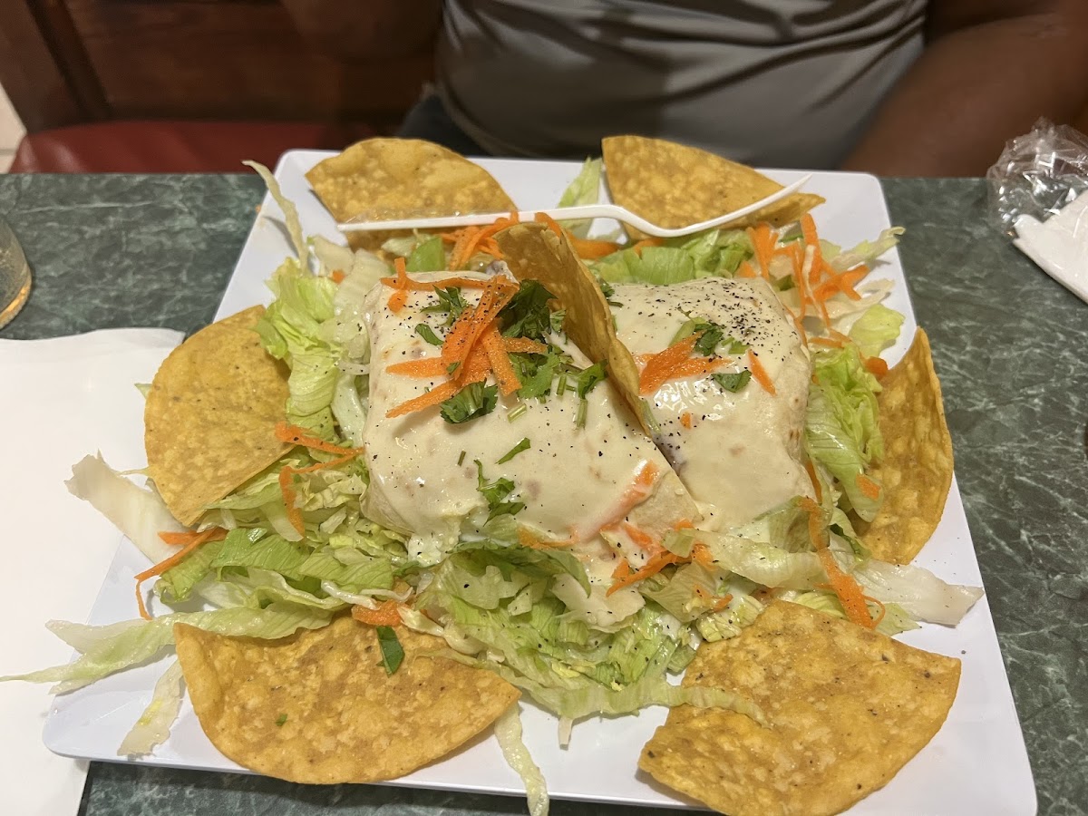 Pupuseria Y Taqueria El Sabor De Mi Tierra-3