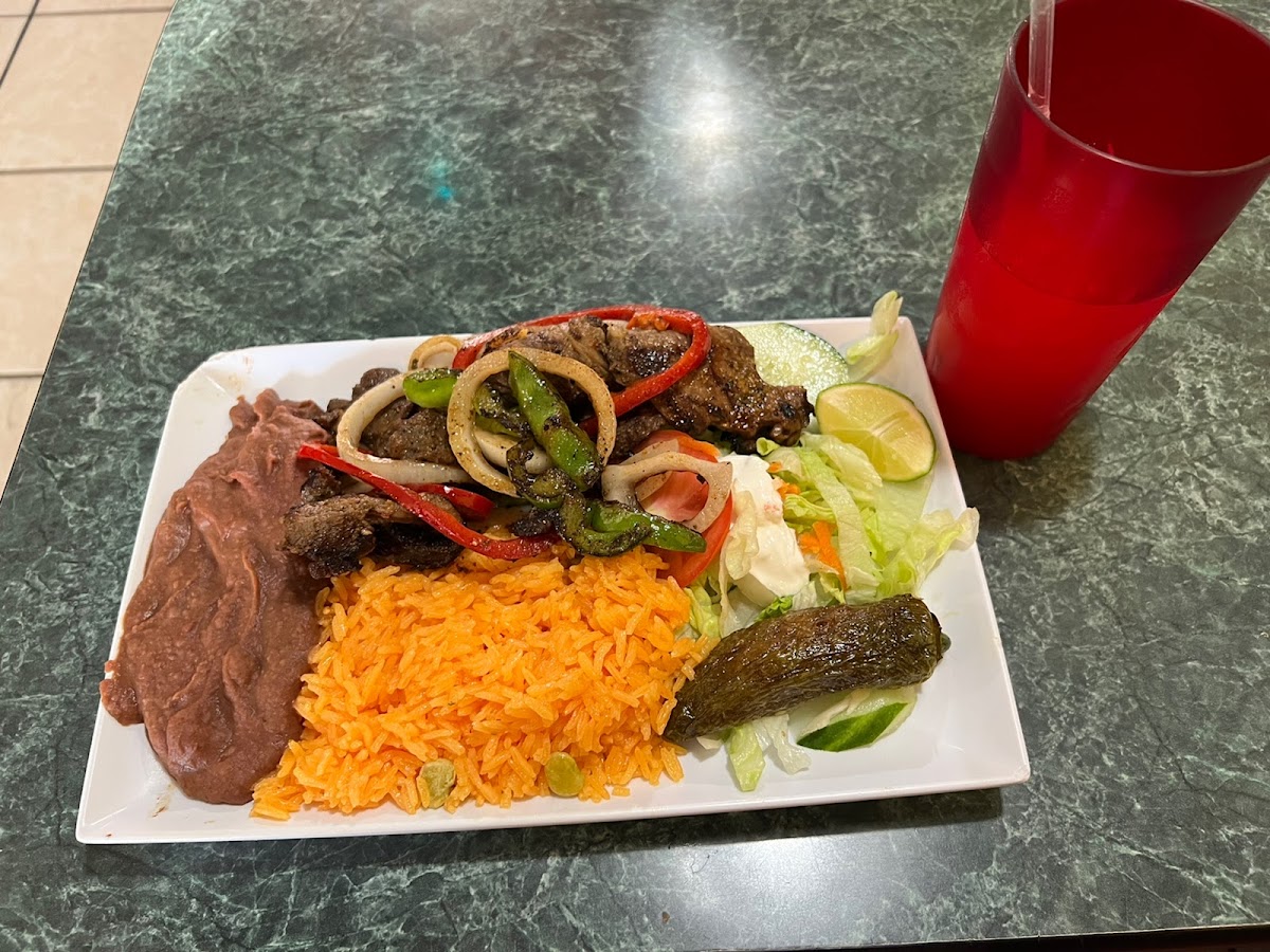 Pupuseria Y Taqueria El Sabor De Mi Tierra-9